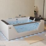 Baignoire balnéo jacuzzi  4 places – 45 jets, cascade et appuis‑tête ergonomiques