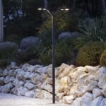 Lampadaire LED solaire 3,5 m – extérieur autonome