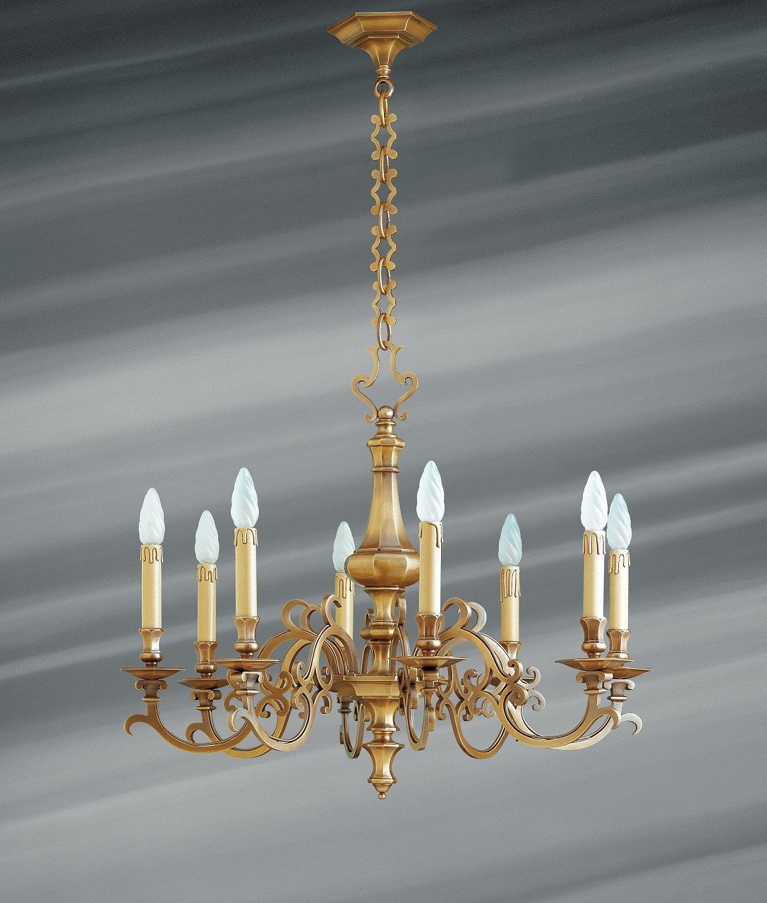 lucien-gau-lustre-en-bronze-massif-a-huit-lumieres-13208-louis-xiii- (1)